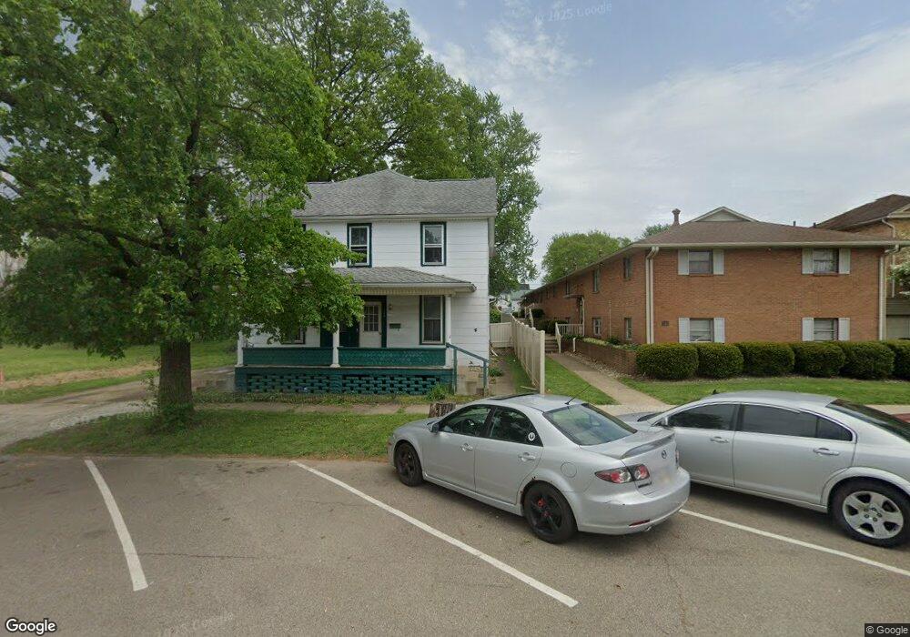 328 N 3rd St, Coshocton, OH 43812 - photo 1