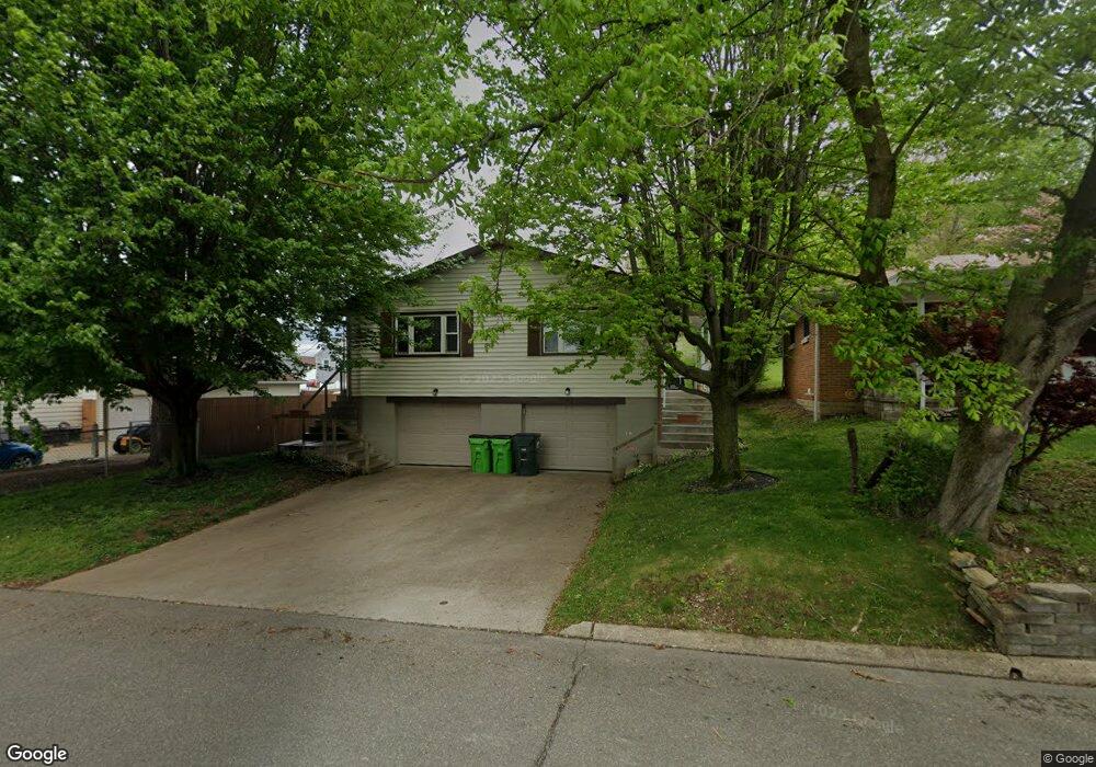 1612 Adams St, Coshocton, OH 43812 - photo 1