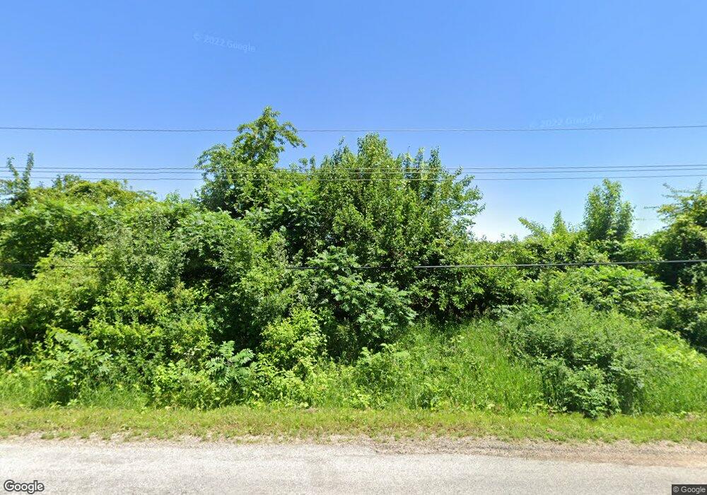 66 Pumpkin Patch Blvd, Cedar Rapids, IA 52403 - photo 1