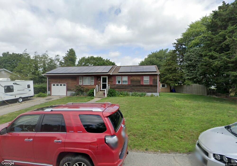 11 Corte Real Dr, Bristol, RI 02809 - photo 1