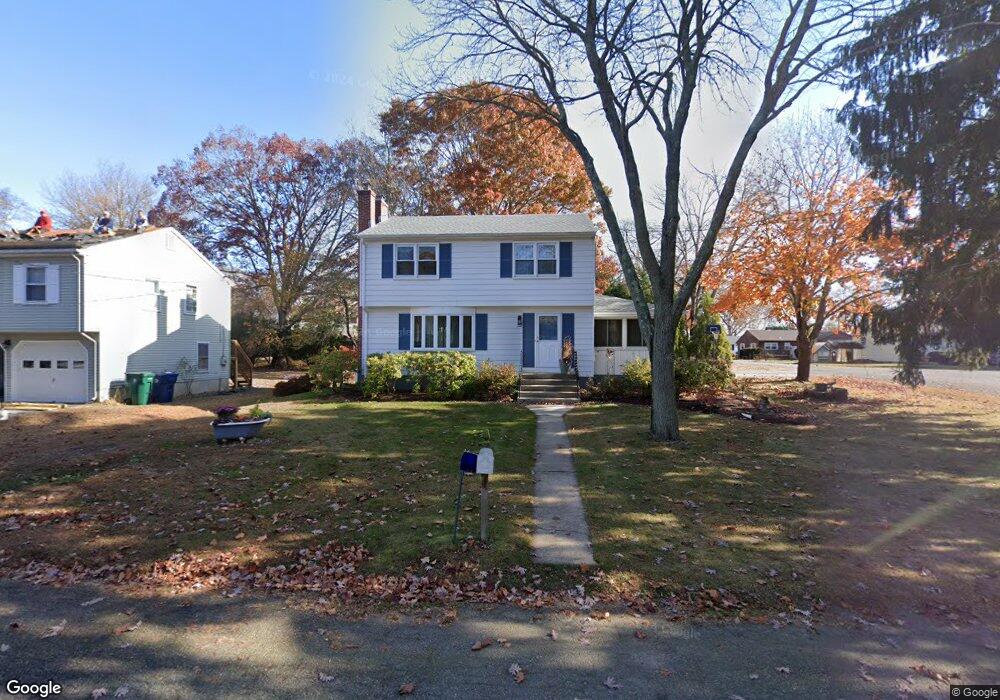 20 Robbin Ave, Old Lyme, CT 06371 - photo 1