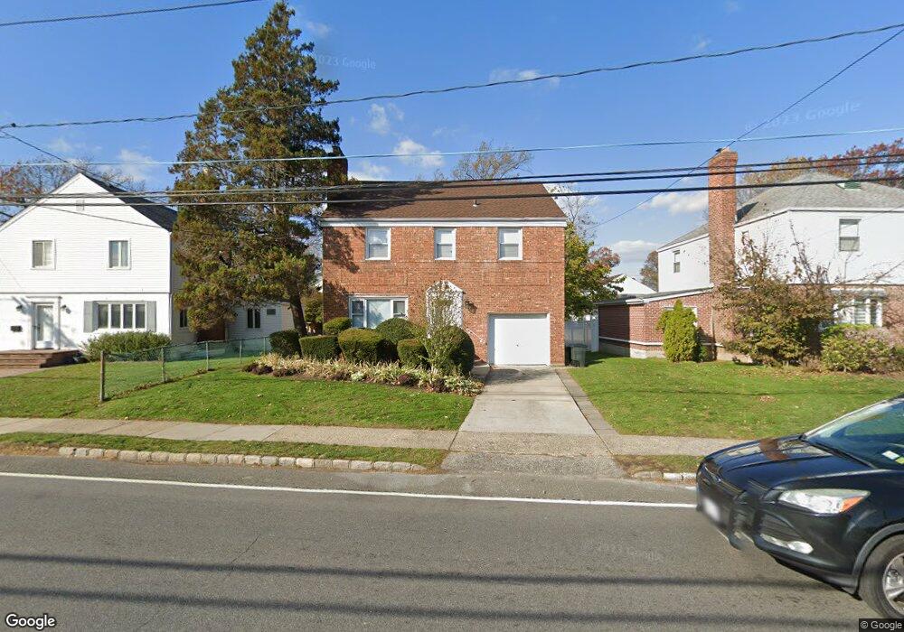 760 Broadway, Woodmere, NY 11598 - photo 1