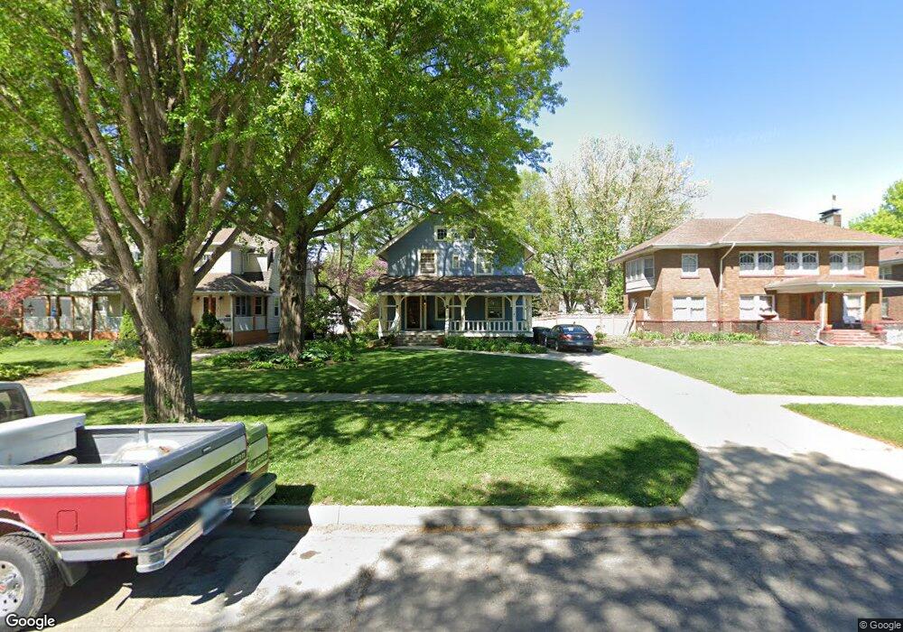 1128 44th St, Des Moines, IA 50311 - photo 1