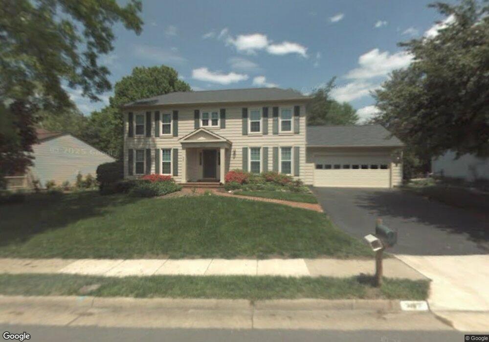 3103 Dower House Dr, Herndon, VA 20171 - photo 1