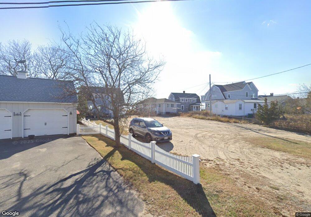 7 James St, Hampton, NH 03842 - photo 1