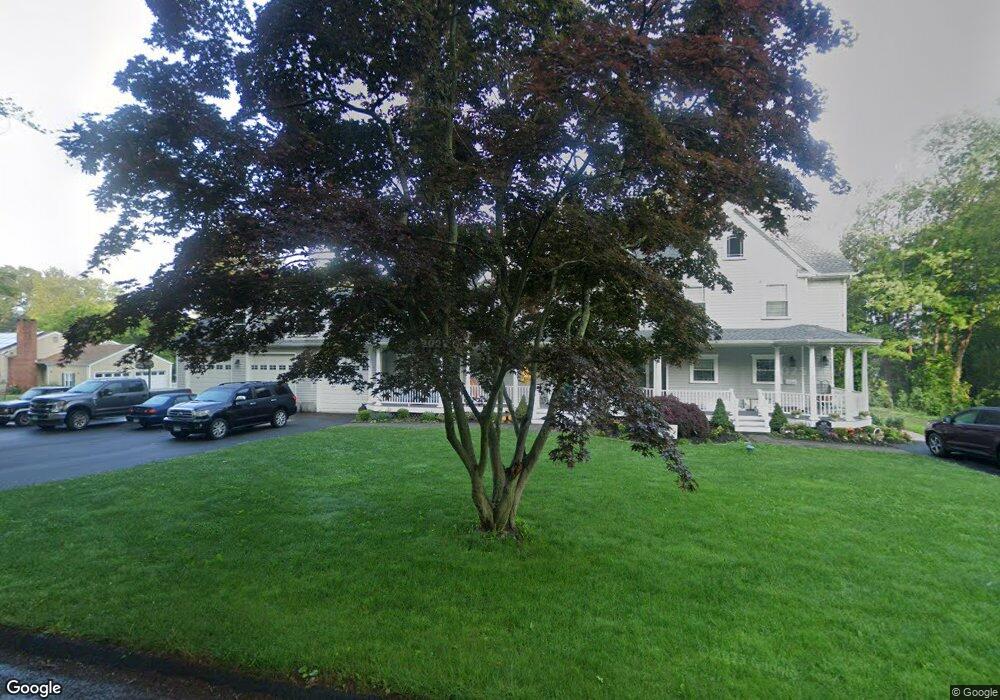 422 Ridgeview Rd, Orange, CT 06477 - photo 1