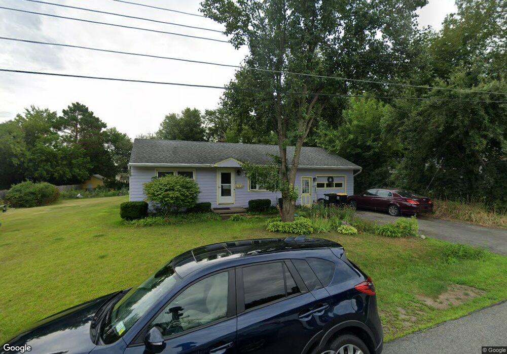 2 Brewster St, Schenectady, NY 12302 - photo 1