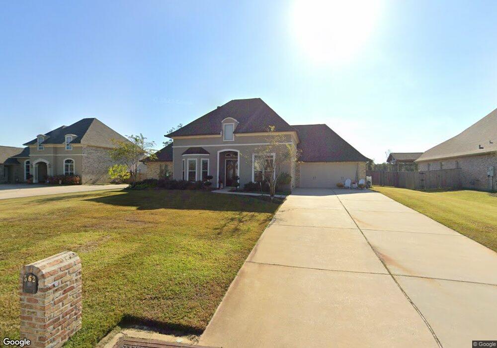 562 S Caleb Dr, Slidell, LA 70461 - photo 1