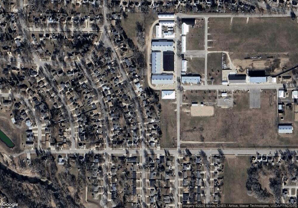 805 17th St SW, Austin, MN 55912 - photo 1