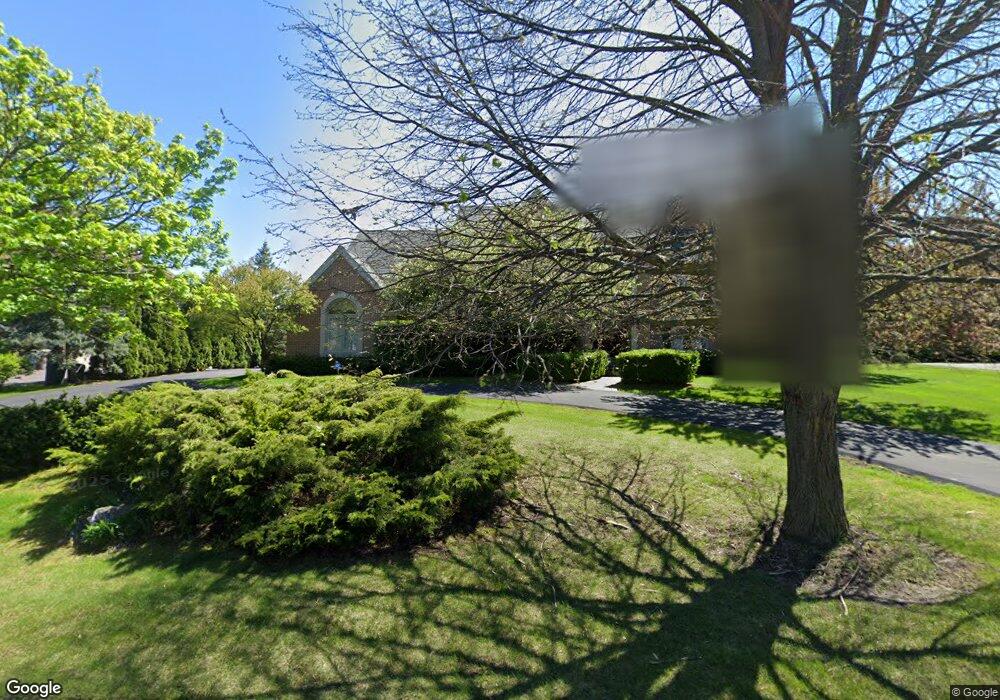 2590 Sequoia Ct, Bloomfield Hills, MI 48304 - photo 1