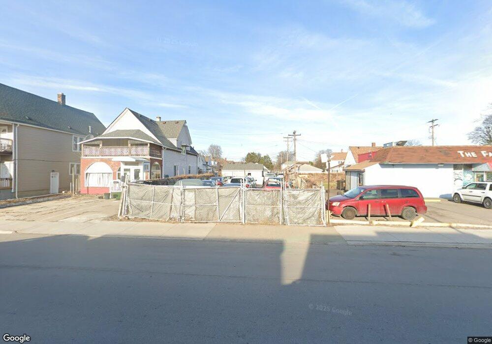 11326 Conant St, HamtraMcK, MI 48212 - photo 1