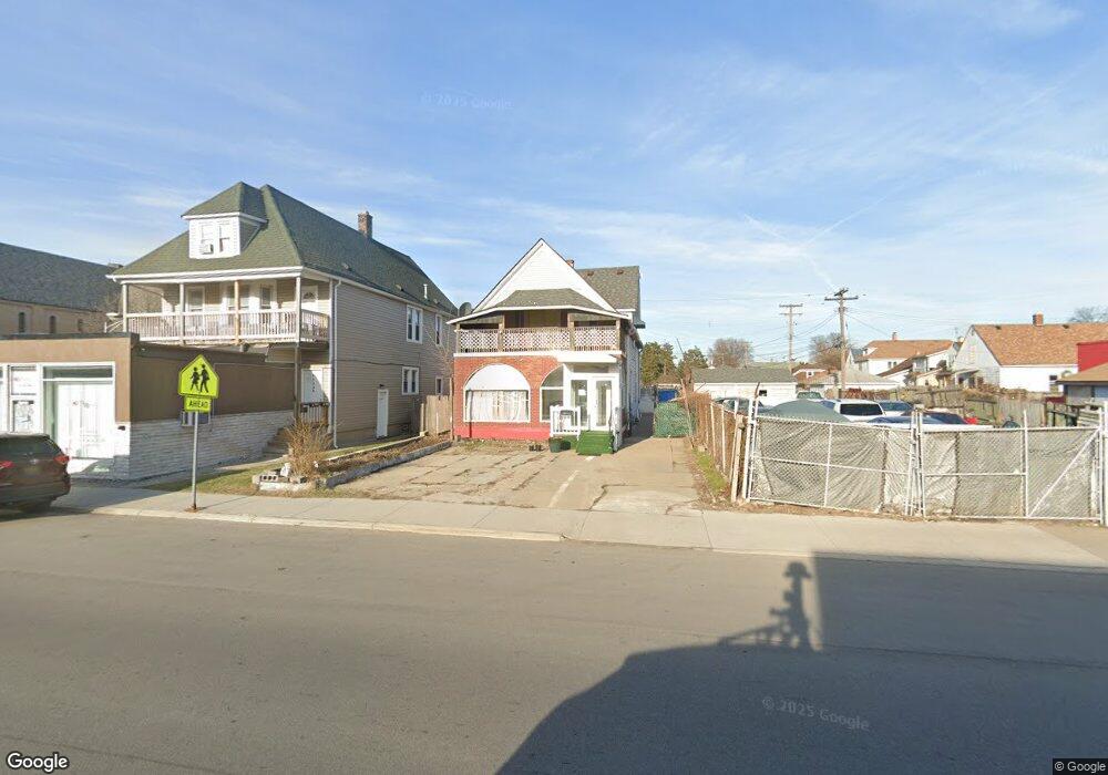 11330 Conant St unit 1, HamtraMcK, MI 48212 - photo 1