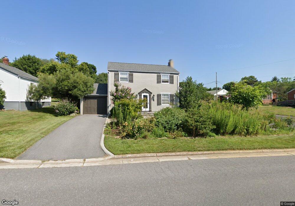 801 Chestnut Dr, Harrisonburg, VA 22801 - photo 1