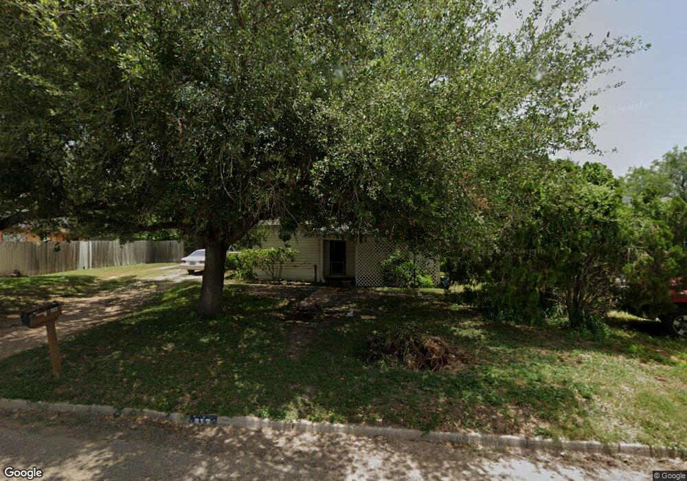 817 S Nebraska Ave, Weslaco, TX 78596 - photo 1