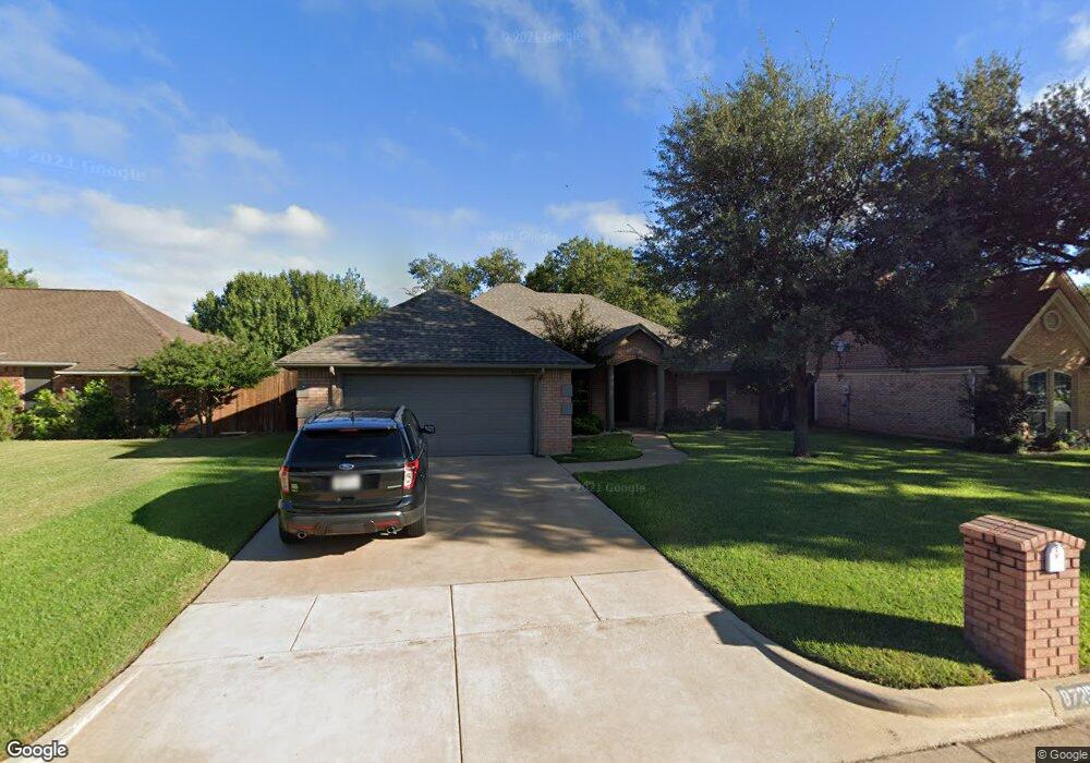 8725 Woodstair Dr, North Richland Hills, TX 76182 - photo 1
