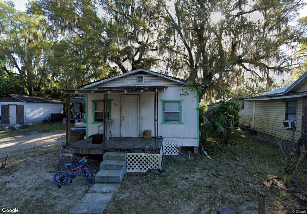 707 NW Dixie Ave, Lake City, FL 32055 - photo 1