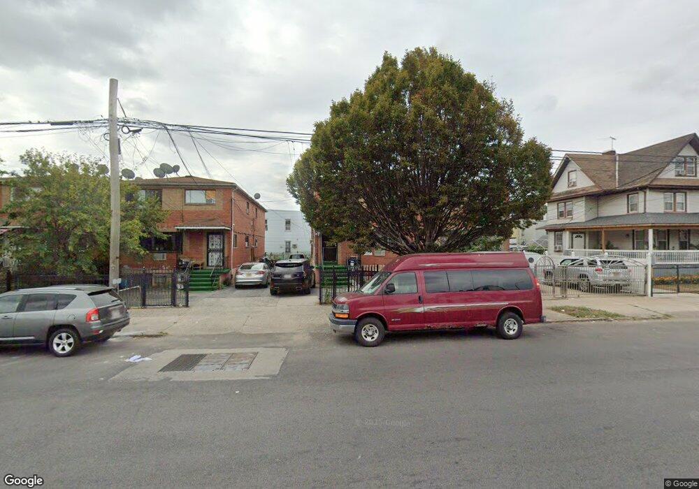 9442 111th St, Jamaica, NY 11419 - photo 1