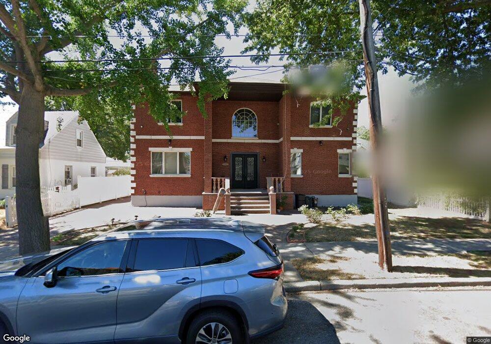 8314 265th St, Glen Oaks, NY 11004 - photo 1