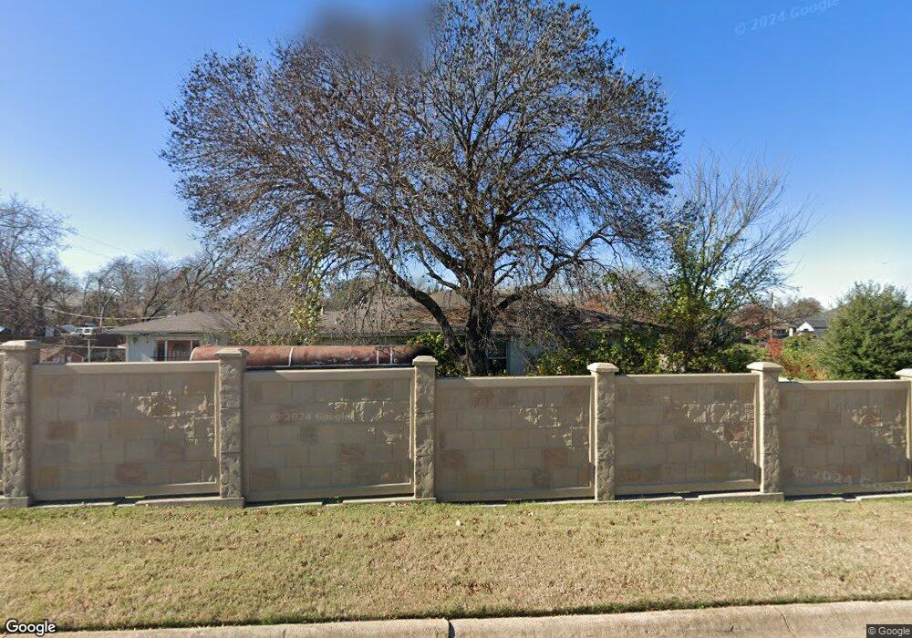 501 Hill St, Grand Prairie, TX 75050 - photo 1