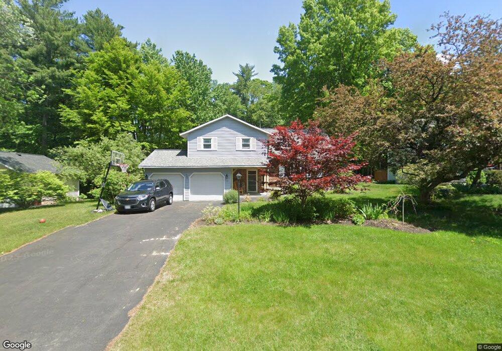113 Wineberry La, Malta, NY 12020 - photo 1