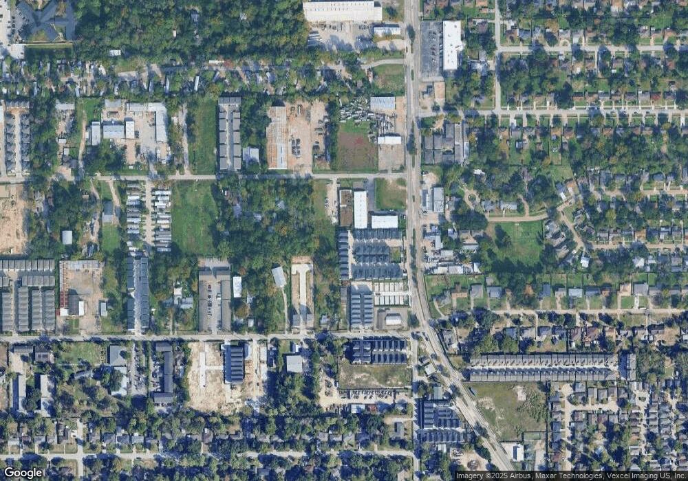 4615 Lavatera St, Houston, TX 77018 - photo 1