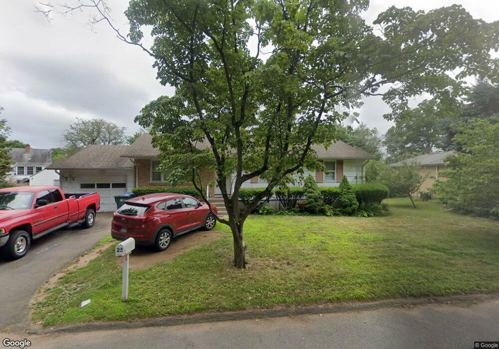 25 Arents Rd, Hamden, CT 06514 - photo 1