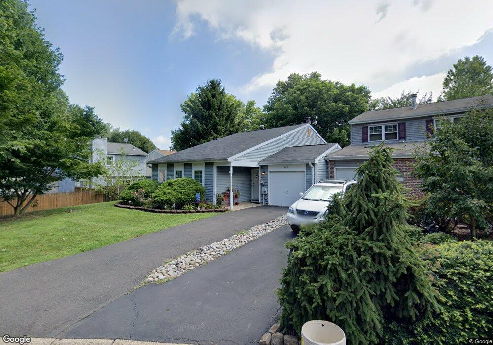 109 Commonwealth Dr, Newtown, PA 18940 - photo 1