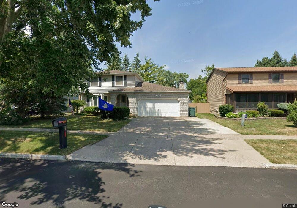 980 Remington Dr, North Tonawanda, NY 14120 - photo 1