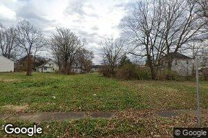 542 S Gharkey St, Muncie, IN 47305