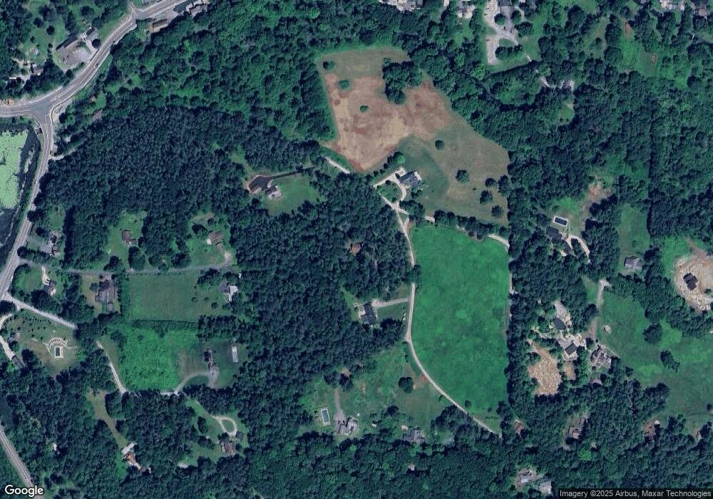 24 Pinecrest Rd, Great Barrington, MA 01230 - photo 1