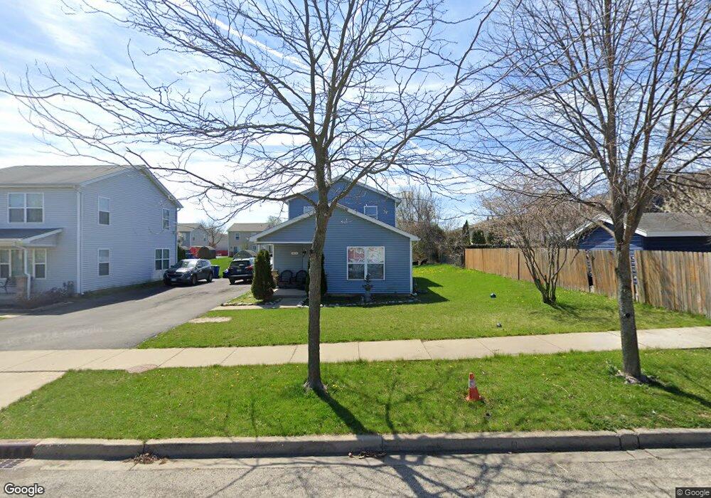 1657 11th Ct, Waukegan, IL 60085 - photo 1