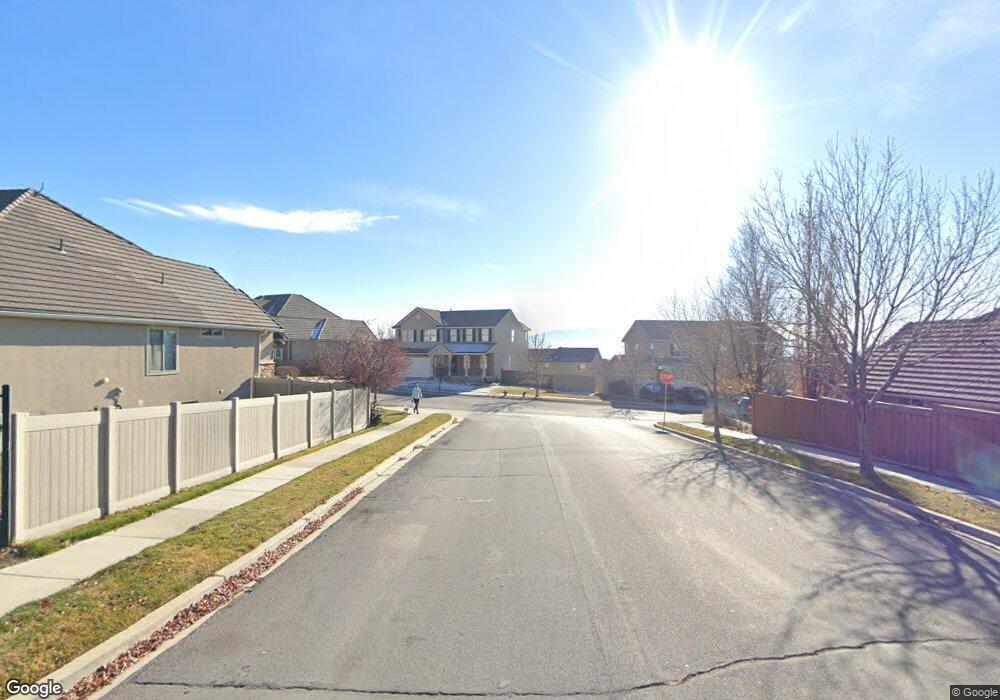 4662 N Pebblestone Ln, Lehi, UT 84043 - photo 1