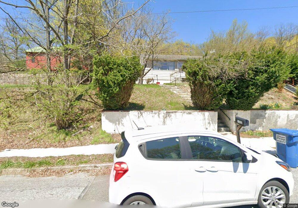 1518 Kramer Ave, Reading, PA 19606 - photo 1