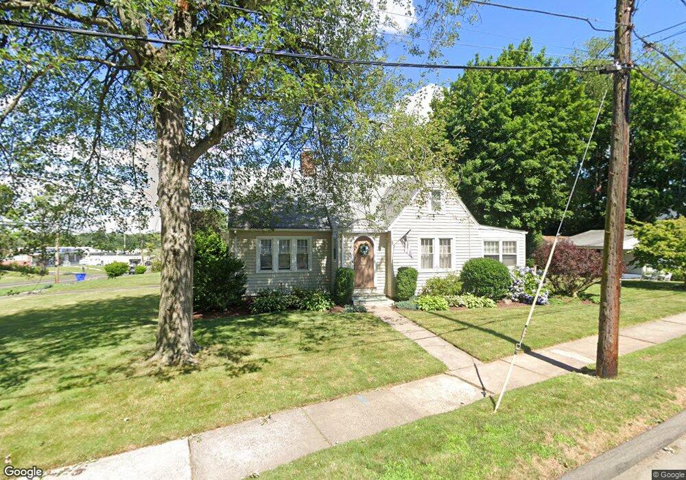 8 Lindbergh Dr, Wethersfield, CT 06109 - photo 1