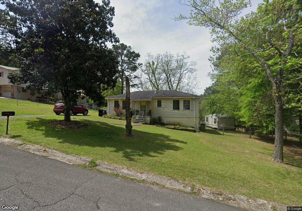 817 Highbury Dr, Center Point, AL 35215 - photo 1