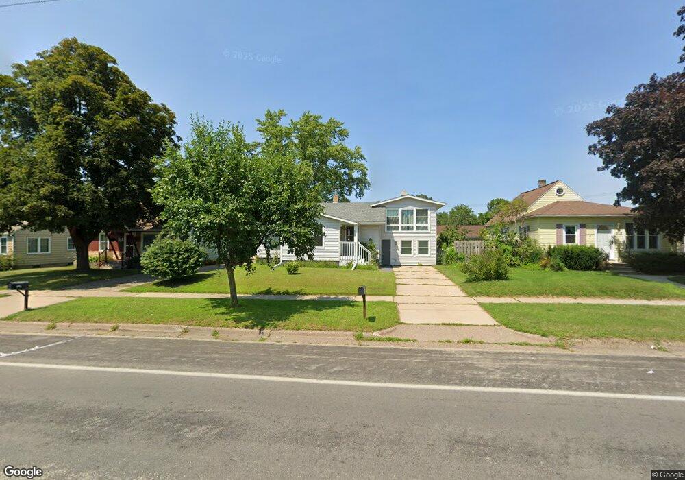 512 S 7th St, La Crescent, MN 55947 - photo 1