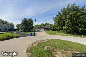 806 Hill Ridge Dr, Lisbon, IA 52253