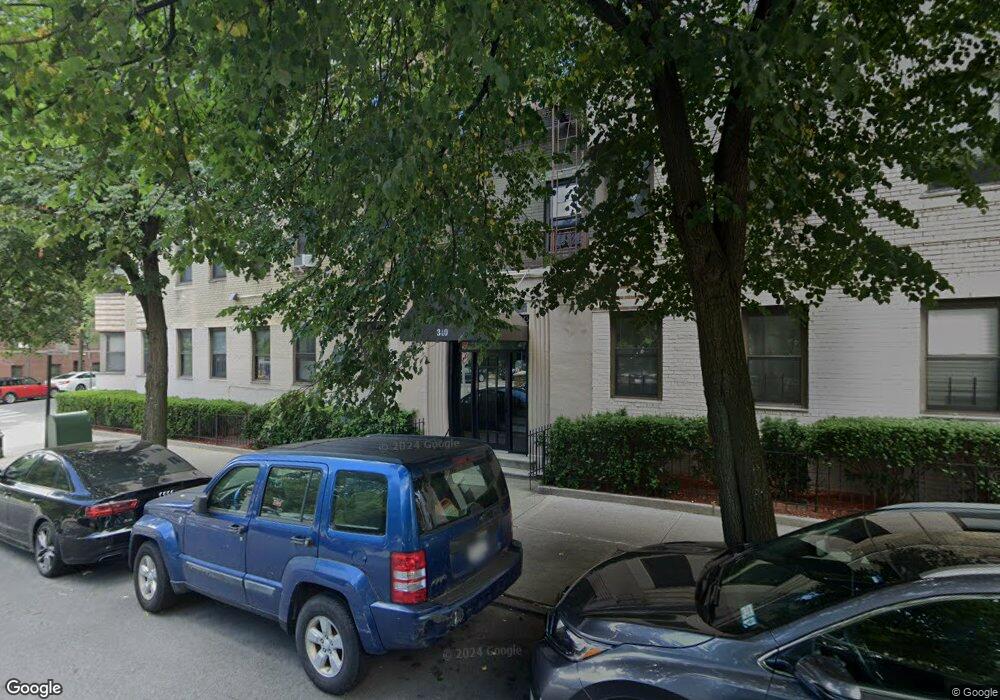 340 E Mosholu Pkwy S unit 3B, Bronx, NY 10458 - photo 1