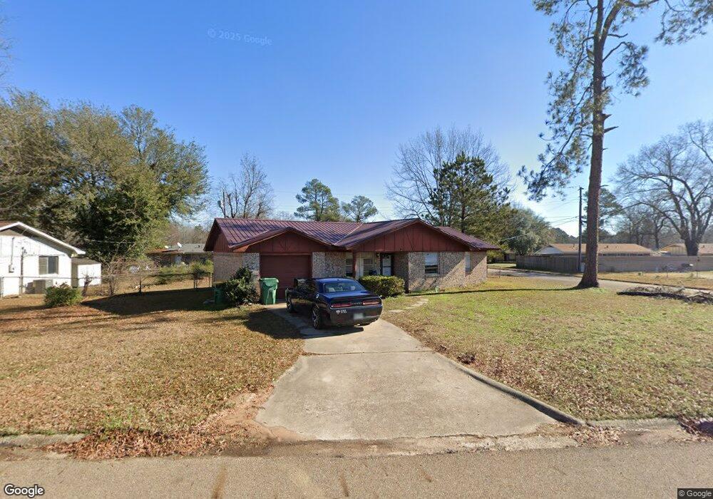 2107 Ashley, Texarkana, TX 75501 - photo 1