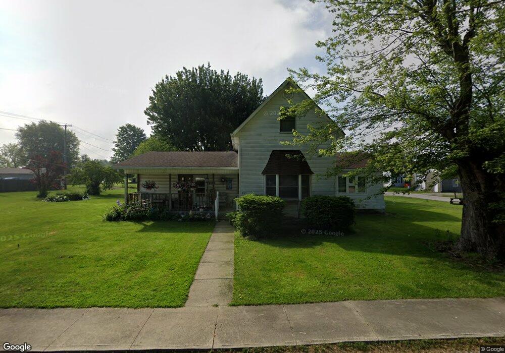 309 Mcclellan St, Windfall, IN 46076 - photo 1