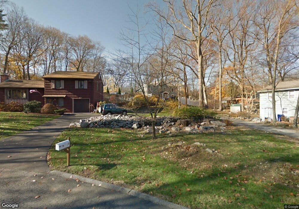 5 Cornwall Dr, Norwalk, CT 06850 - photo 1