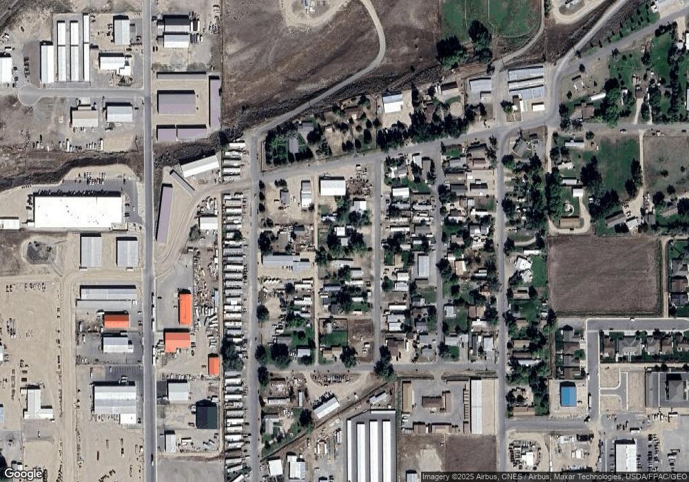 215 B St, Cody, WY 82414 - photo 1