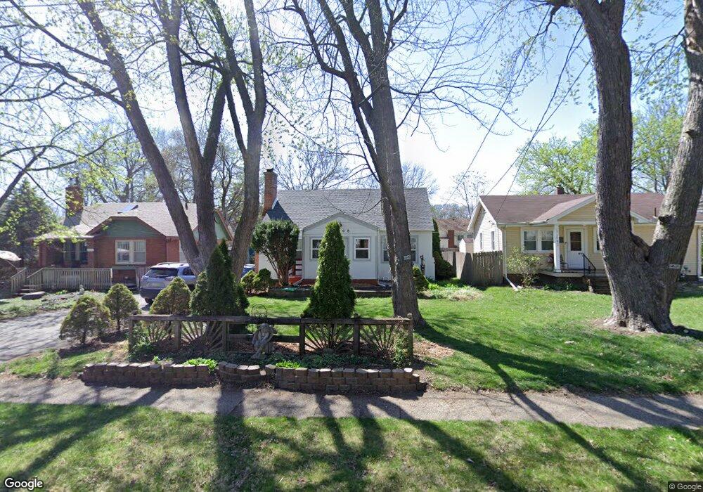 2008 37th St, Des Moines, IA 50310 - photo 1