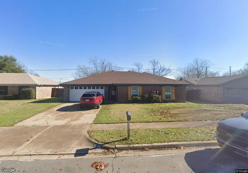 5720 Newman Dr, North Richland Hills, TX 76180 - photo 1