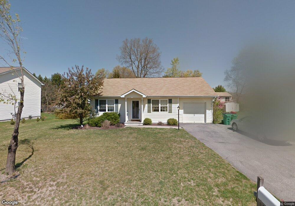 34 Autumn Dr, Poughkeepsie, NY 12603 - photo 1