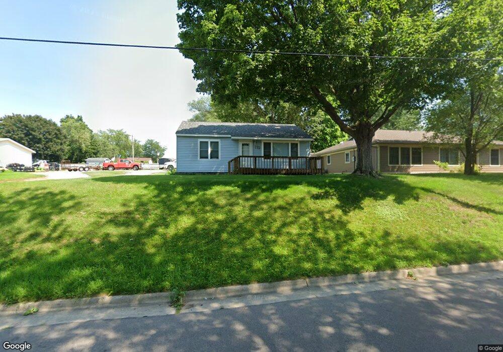 715 Spruce Dr, La Crescent, MN 55947 - photo 1