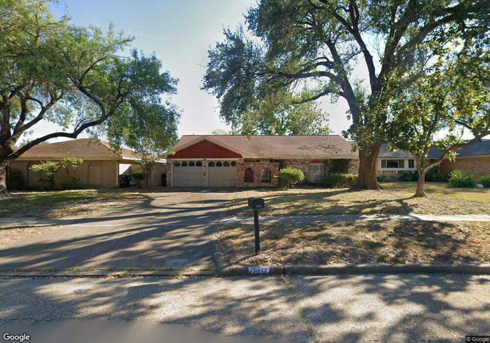7307 Strawbridge Ln, Houston, TX 77040 - photo 1