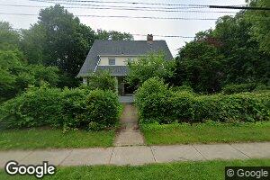 33 Gilchrest Rd, Great Neck, NY 11021