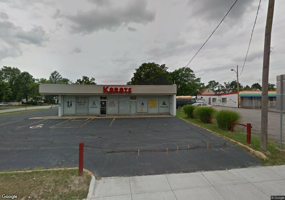 5070 Northfield Rd, Maple Heights, OH 44137 - photo 1