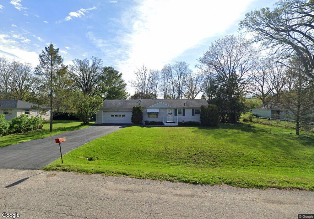 7283 Lawrence St, Grand Blanc, MI 48439 - photo 1